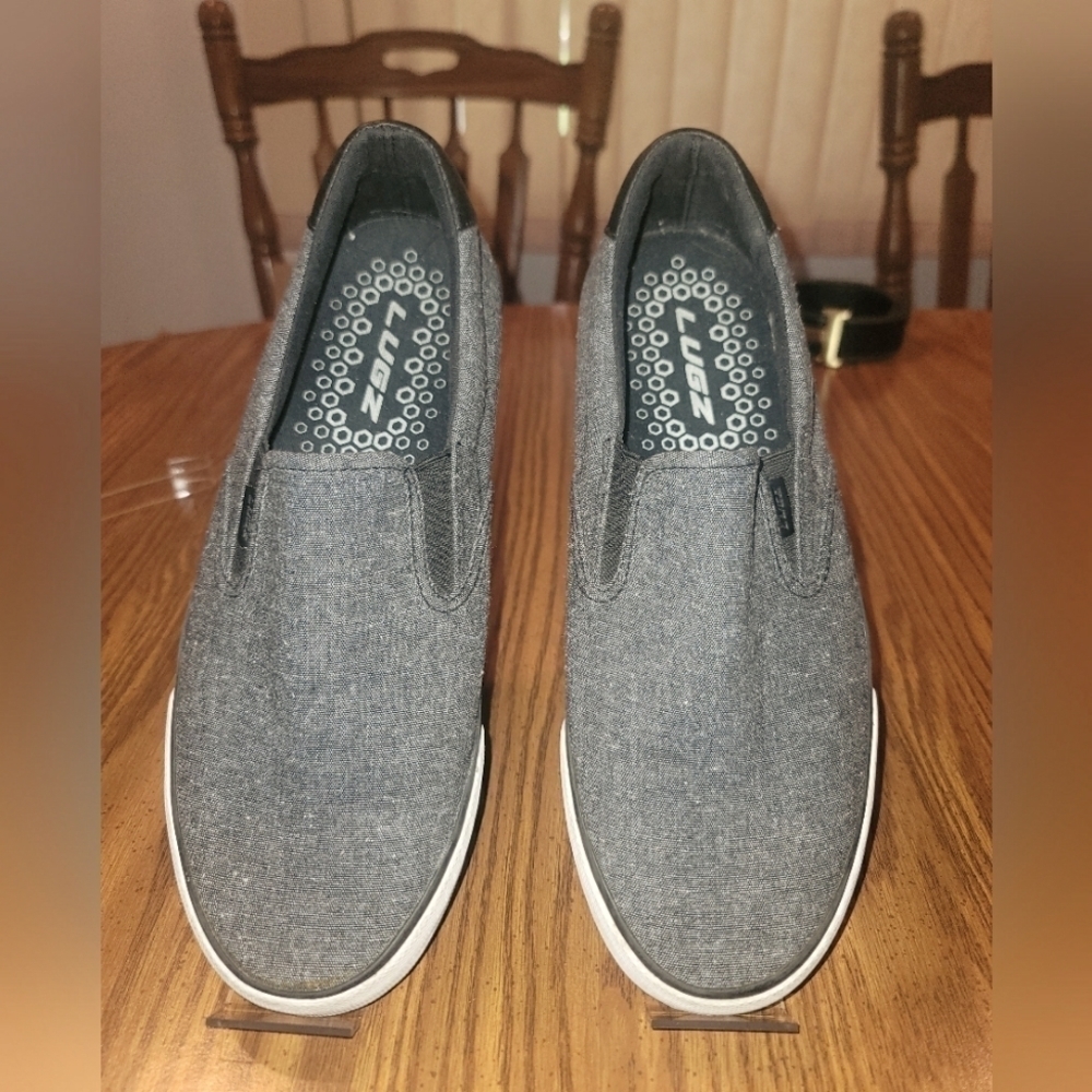 Lugz flats slip on mens size 10